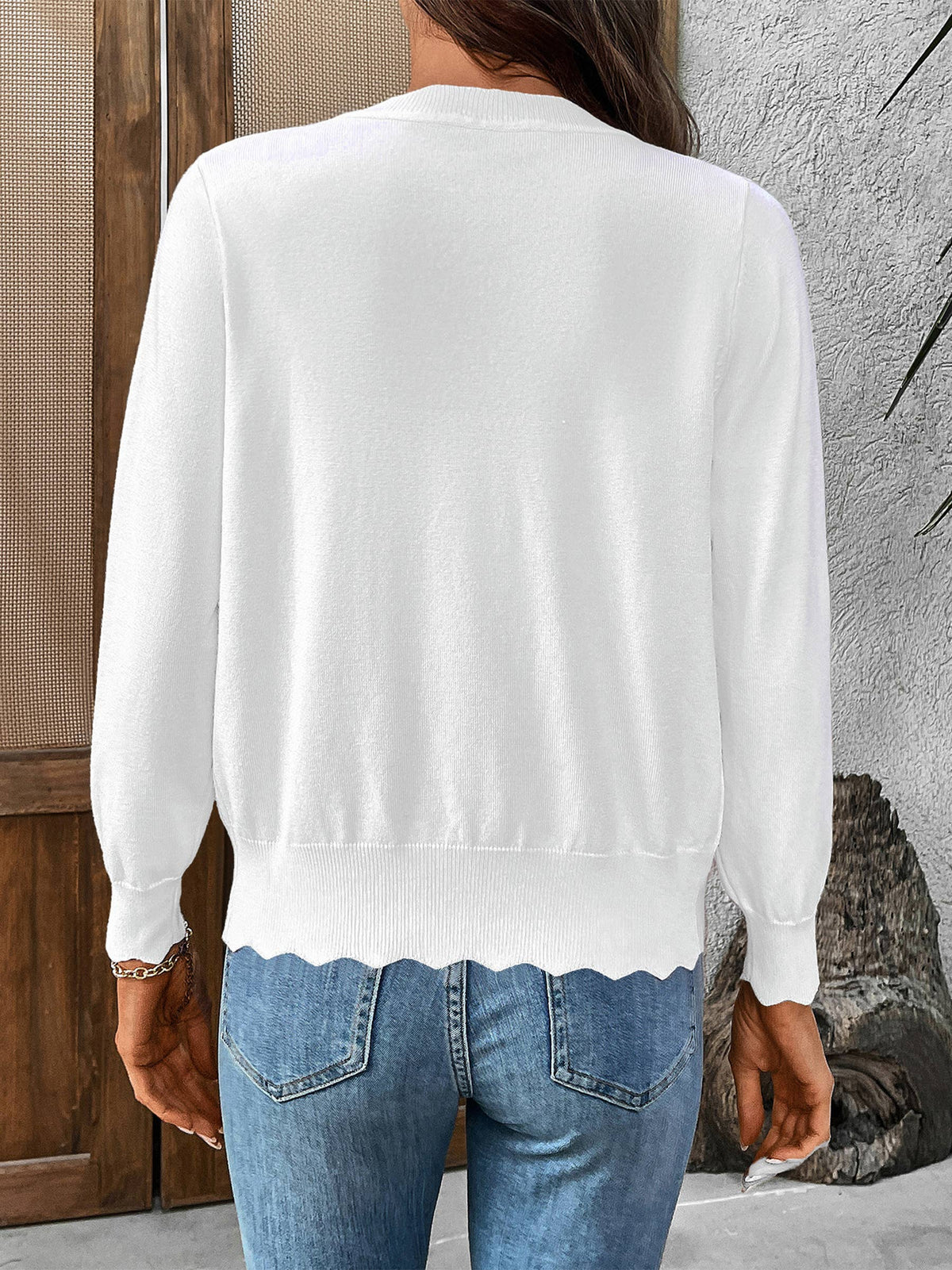 V-neck Long Sleeved Knitted Cardigan Thin Jacket